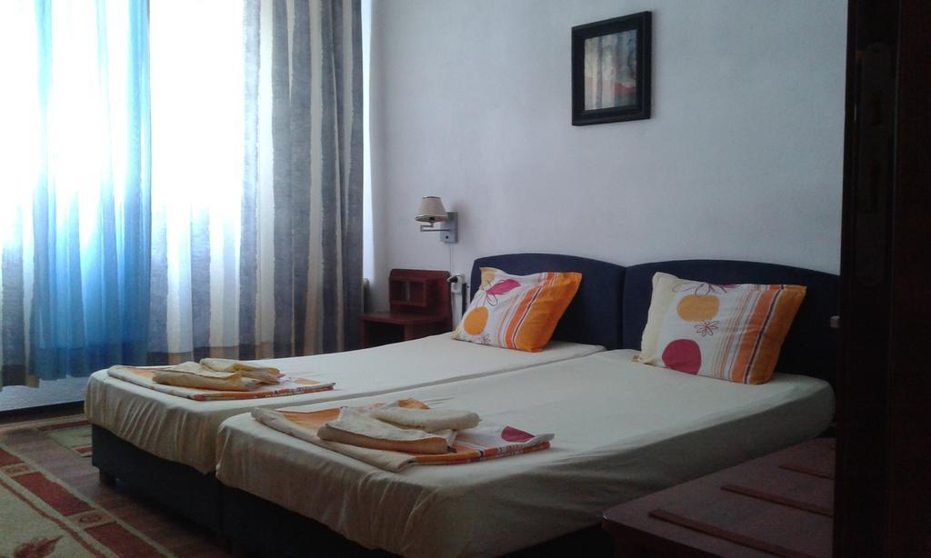 Central Sandanski Apartments Kamer foto